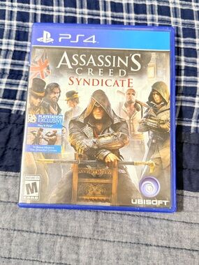 Assassin's Creed Syndicate (PS4) - Black & Blue Case by Ubisoft